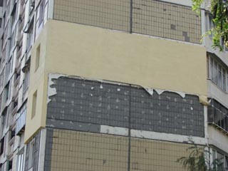 Обустройство фасада на стене жилого здания