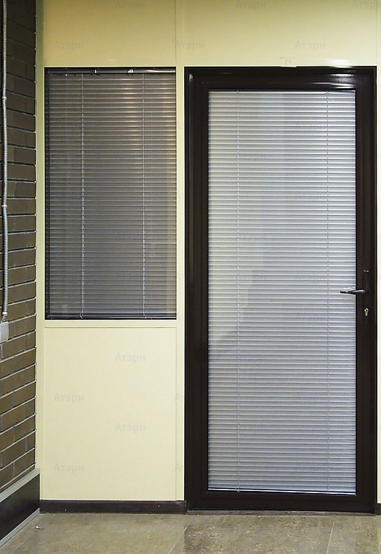 008 Офисные алюминиевые двери Атэри T-Fenster - Банк Державы фото 5