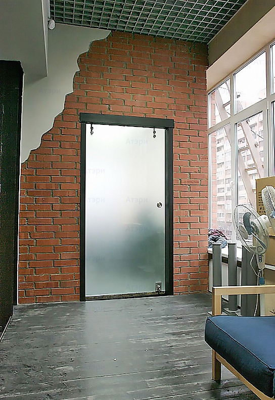 004 Цельностеклянная дверь Атэри T-Raum - Рекламное агентство фото 3