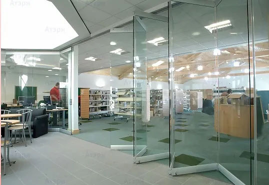 Раздвижные перегородки Атэри Lauf Glass для компании Brough Library фото 0