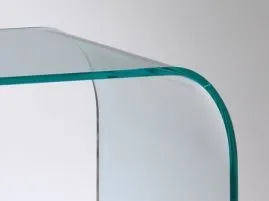 Гнутое моллированное стекло: свойства и назначение