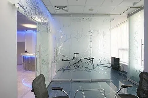 Светопрозрачные офисные стеклянные конструкции